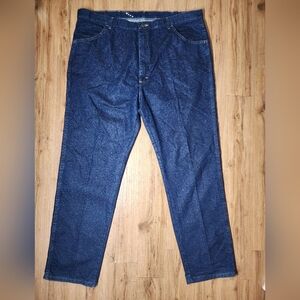 Wrangler Men’s Jeans 42x32 Regular Fit Blue Denim – Like New